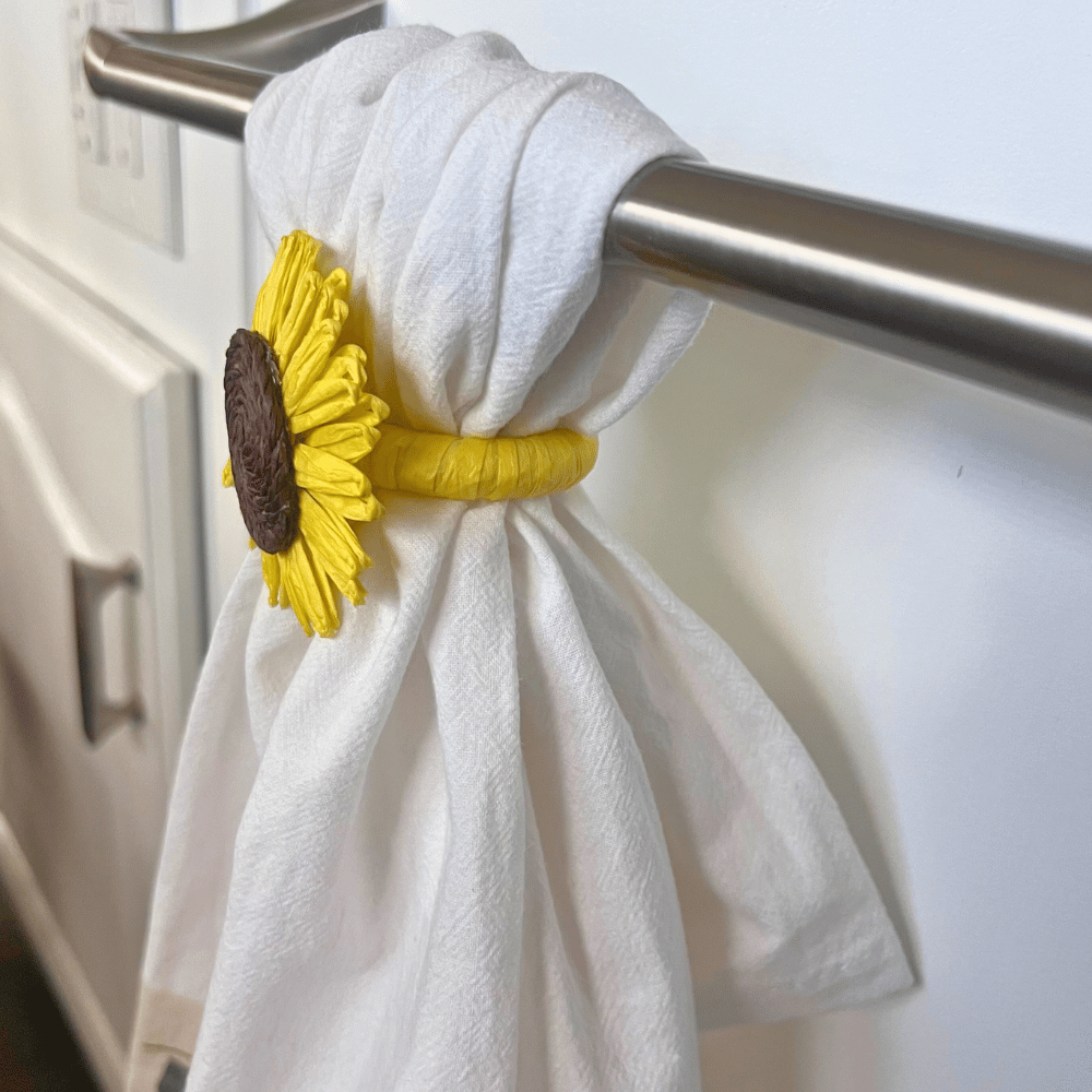 Sunflower Towel Topper™