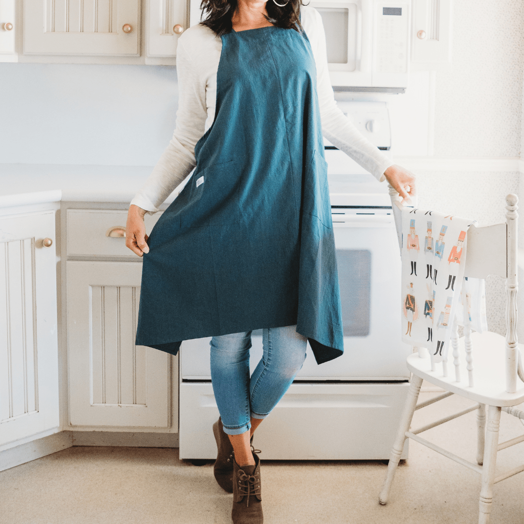 Ms Reliable Crossback Apron - Blue Corn