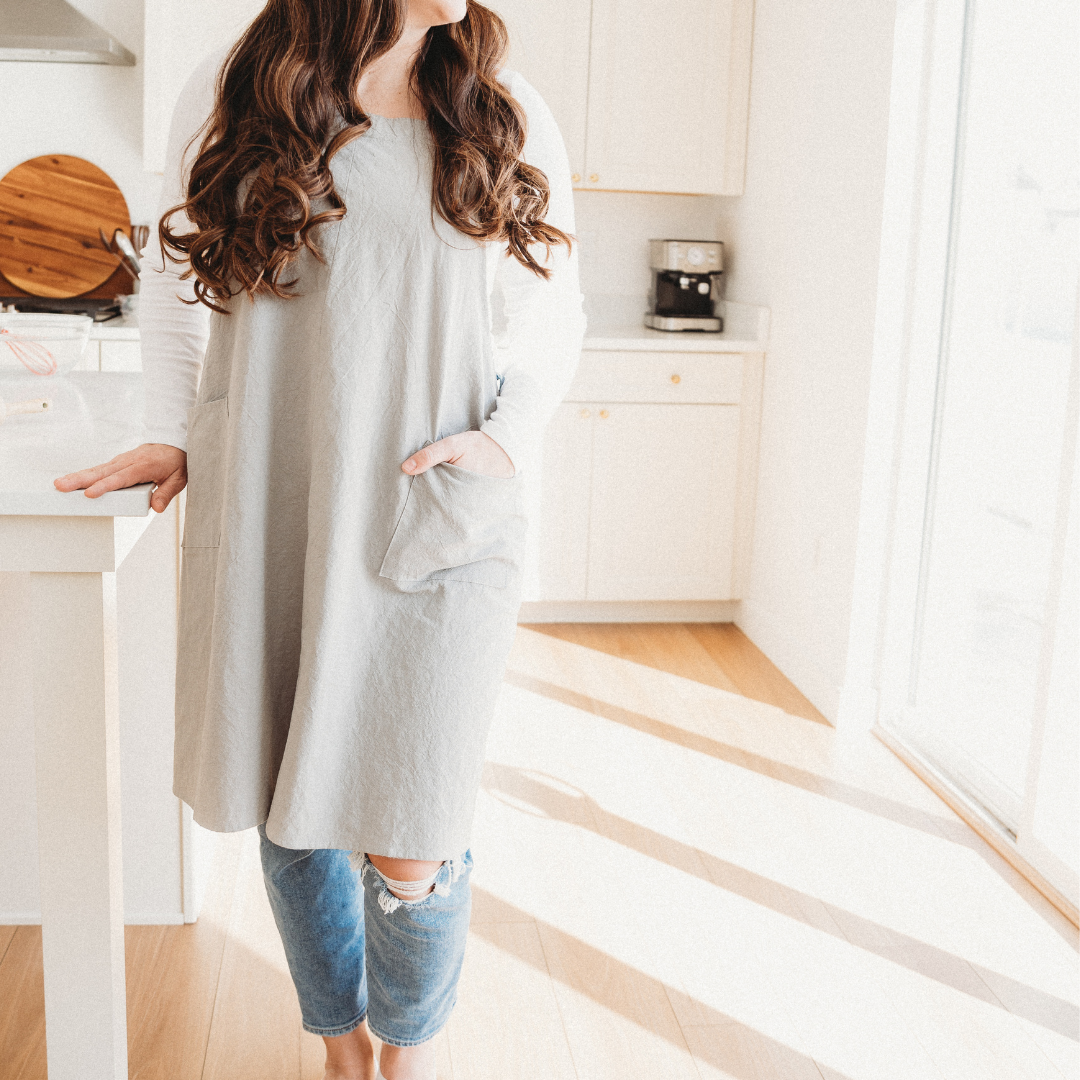 Cross Back Apron - Plaza Gray