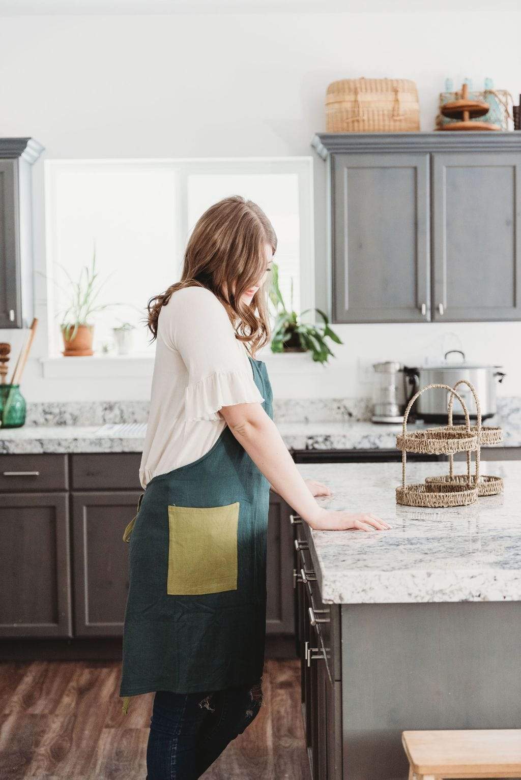 Emerald - The All-Day Classic Apron