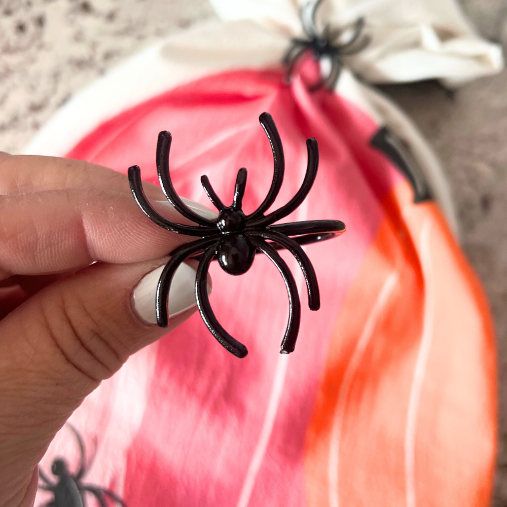 Spider Towel Topper™