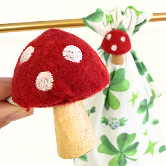 Garden Mushroom - Towel Topper™