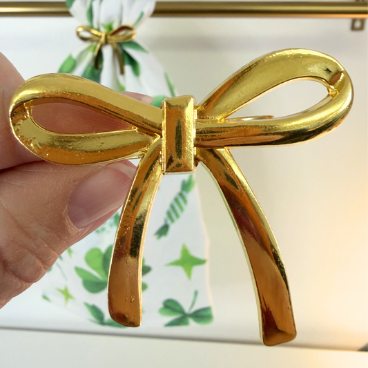 The Gold Ribbon - Towel Topper™