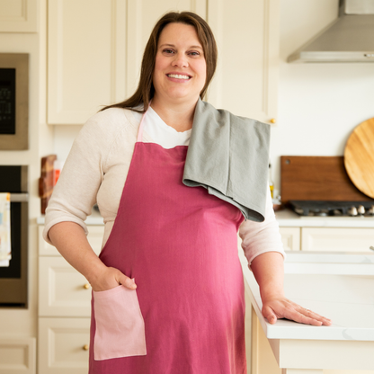 Ms. Classic Apron - Berry Whip