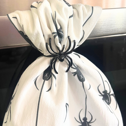 Spider Towel Topper™