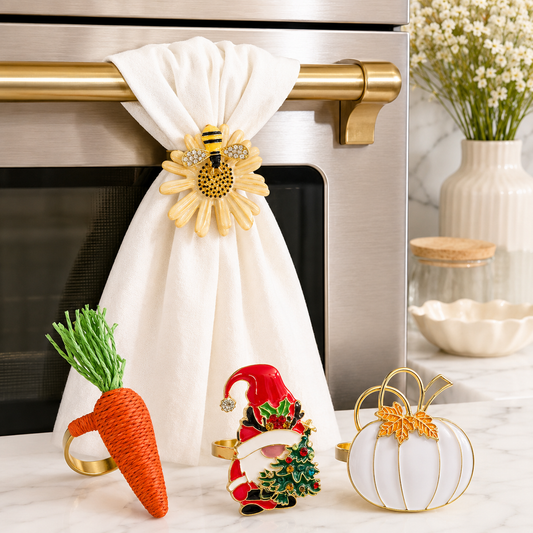 Mystery Seasonal Towel Topper 4-Pack