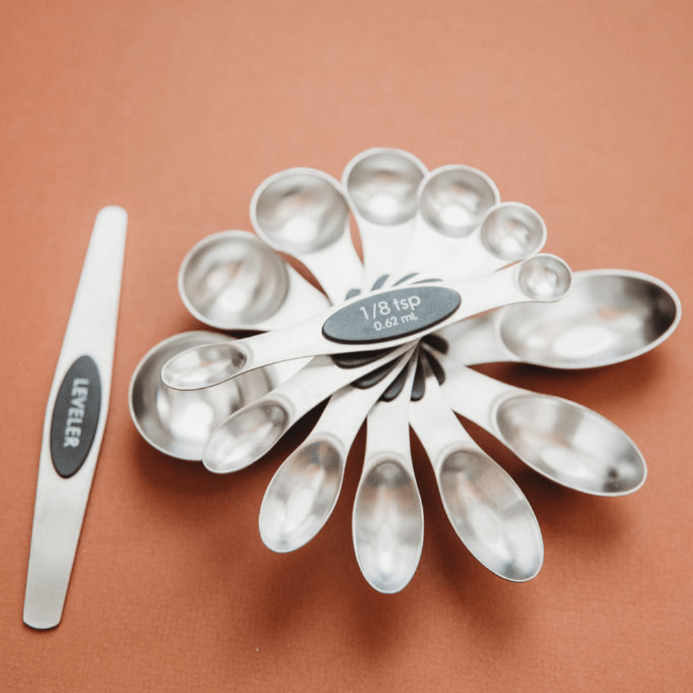 Magnetic Measuring Spoons 8-piece Set with Leveler