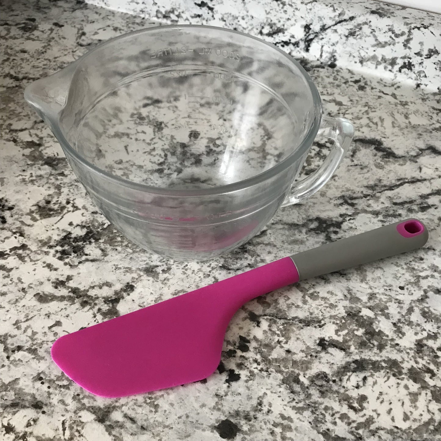 Cake Baking XL Silicone Scrapper